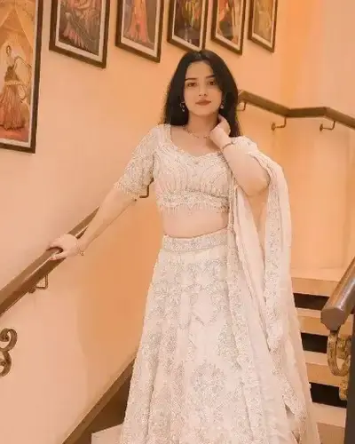 Escort Sadar Hills